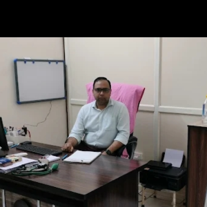 Dr Hemant Kumar Pippal